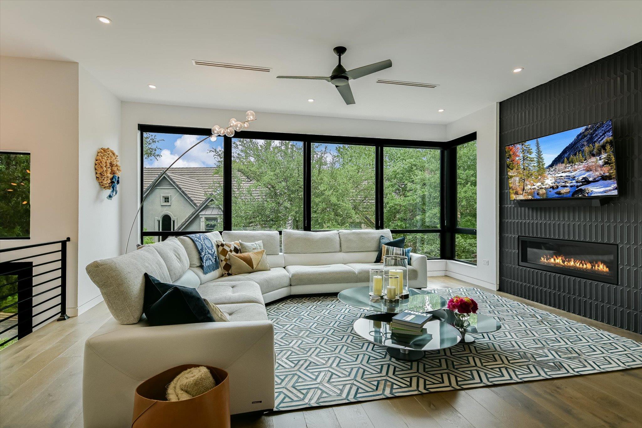 2004 Rue De St Tropez Austin TX 78746
