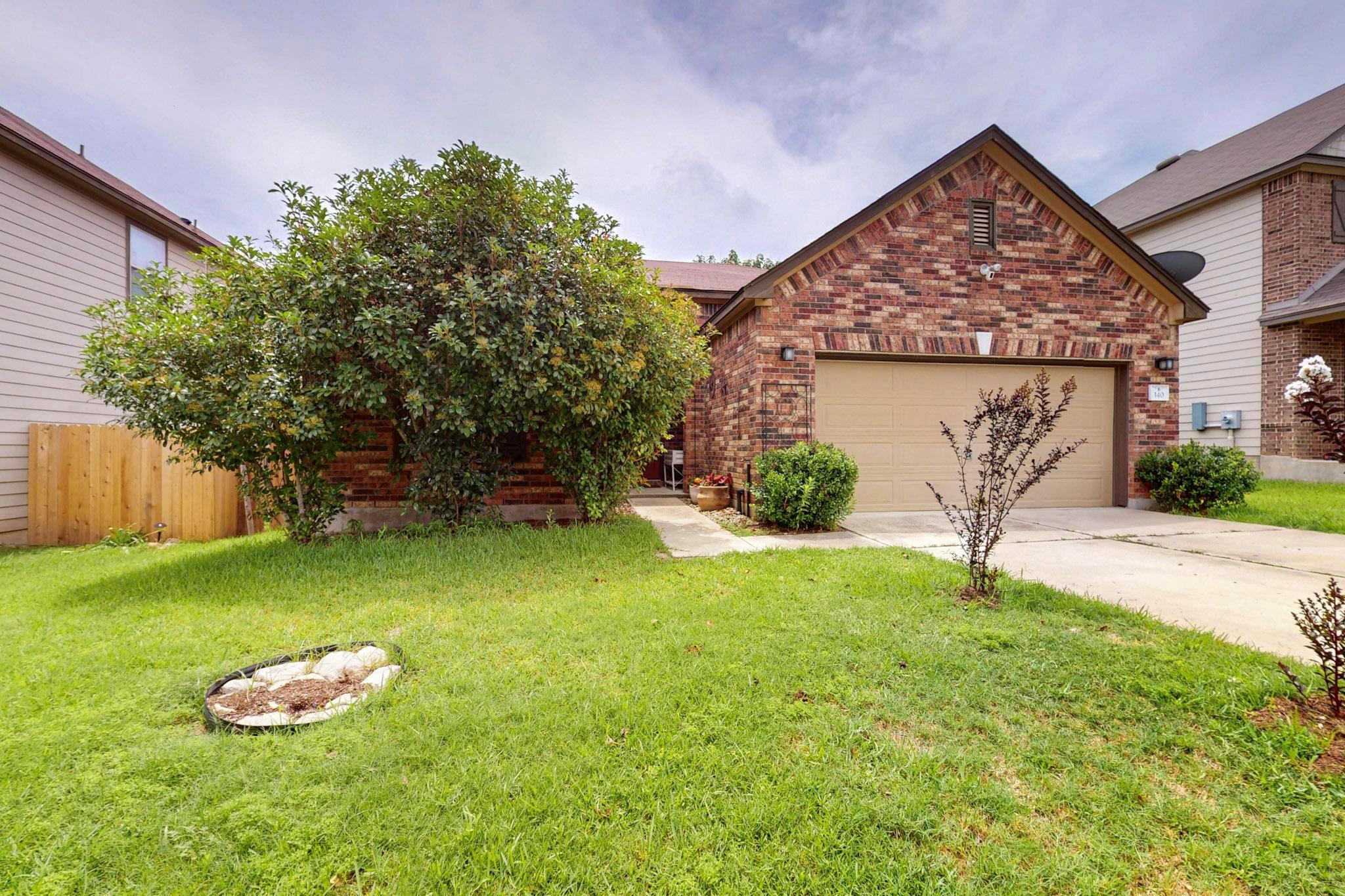 140 Matthews Lane Kyle TX 78640