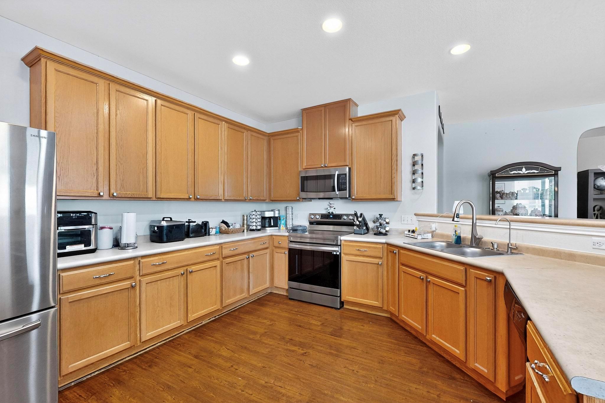 140 Matthews Lane Kyle TX 78640