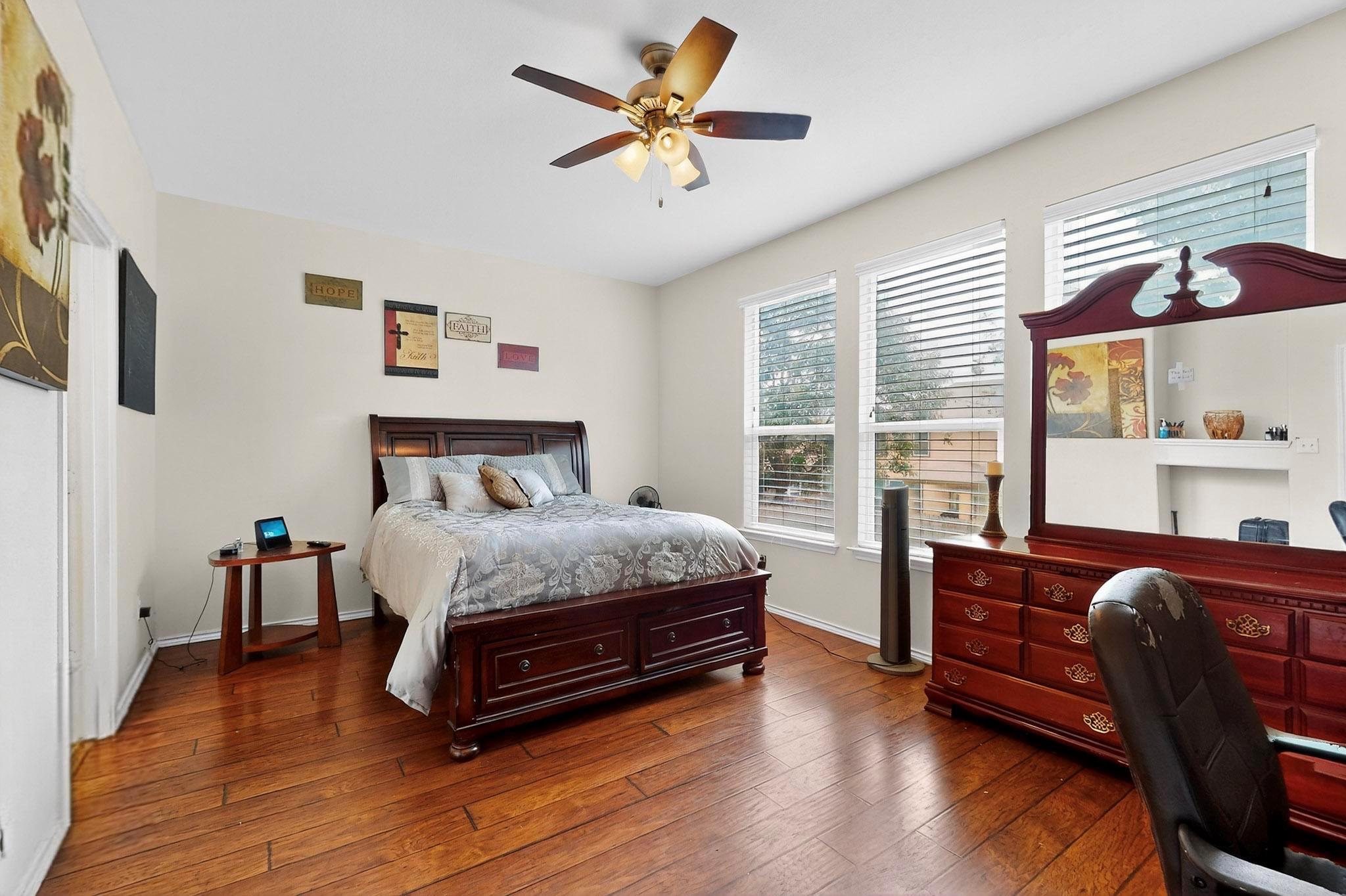 140 Matthews Lane Kyle TX 78640