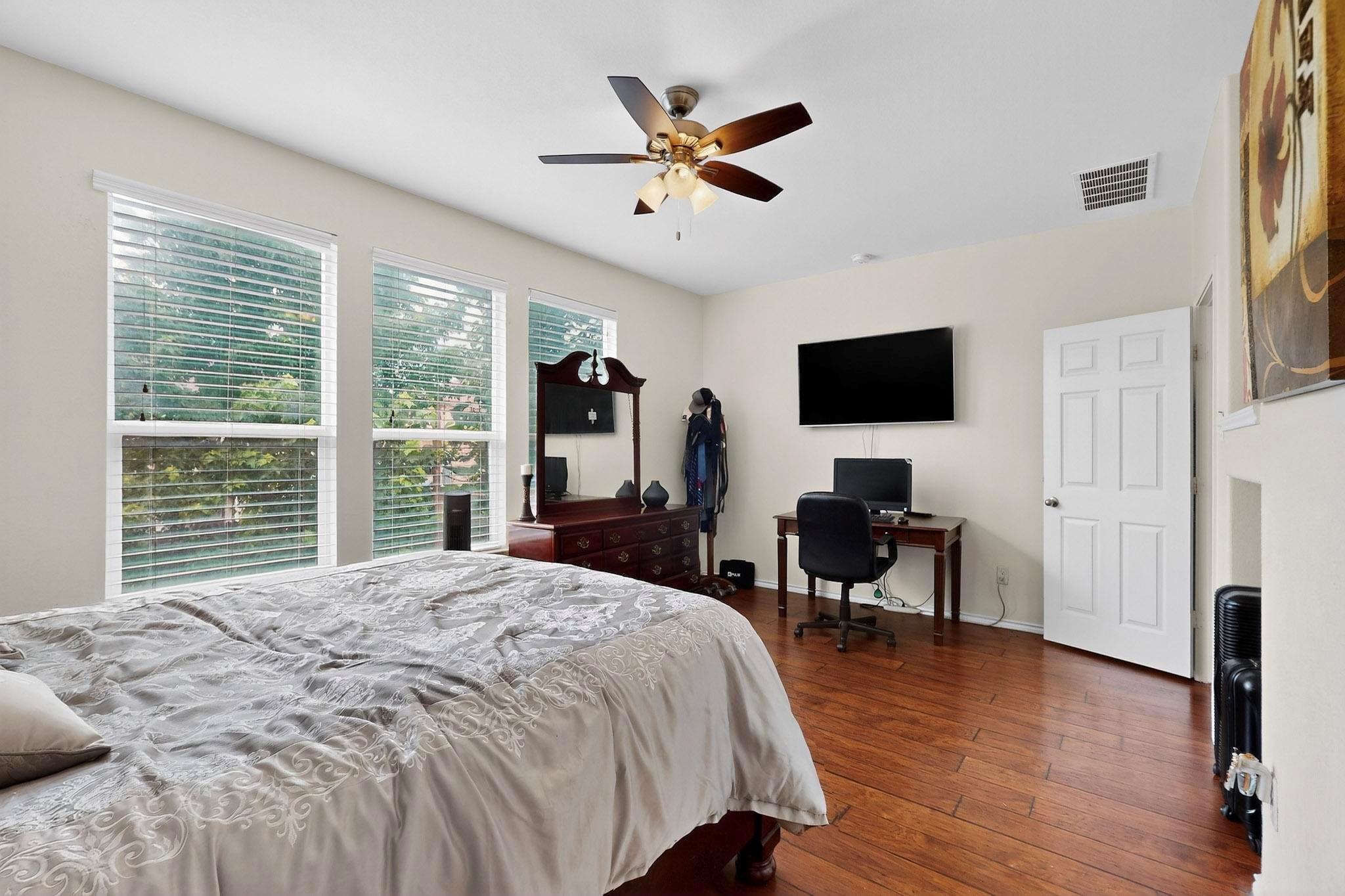 140 Matthews Lane Kyle TX 78640