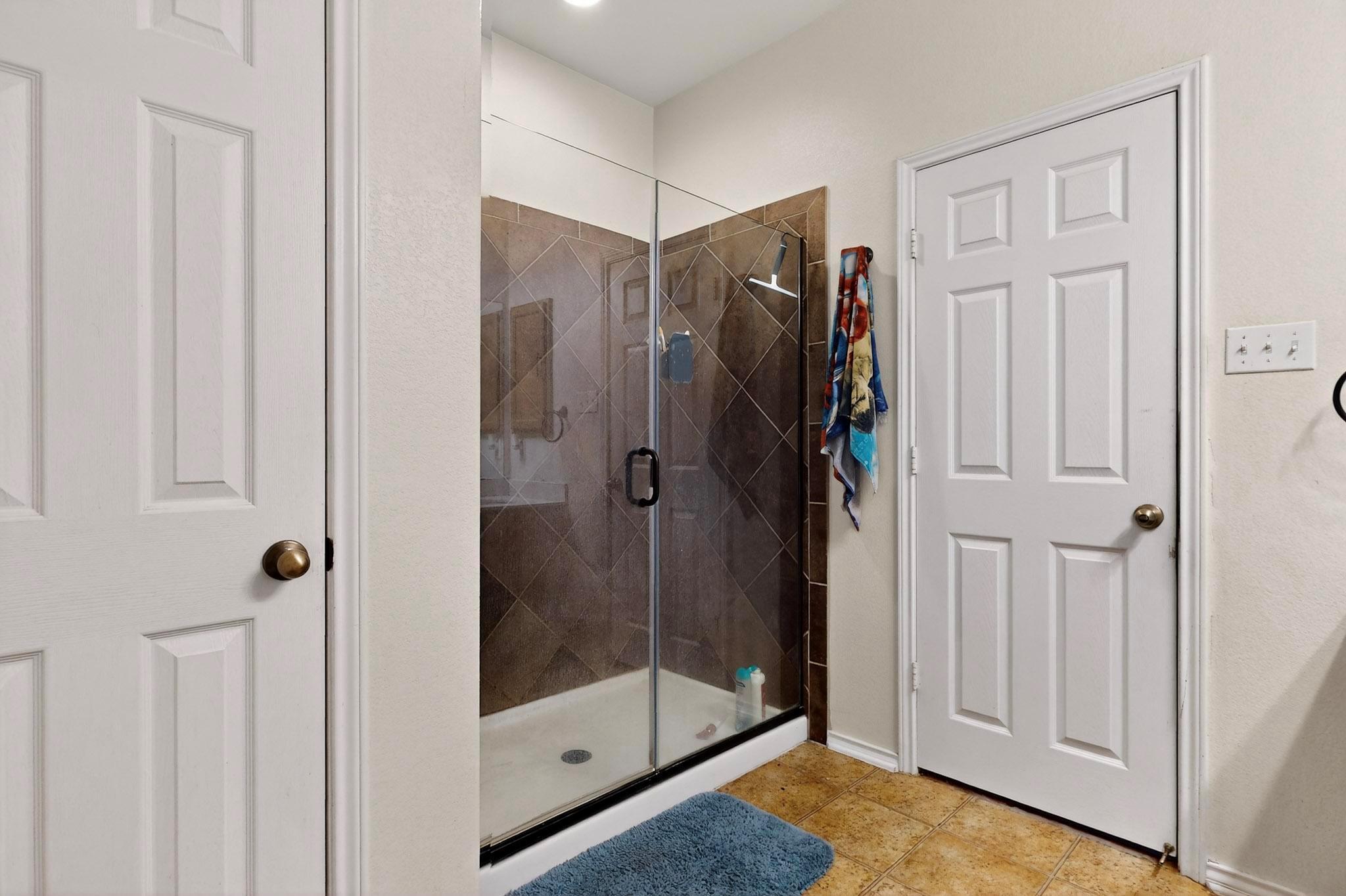140 Matthews Lane Kyle TX 78640