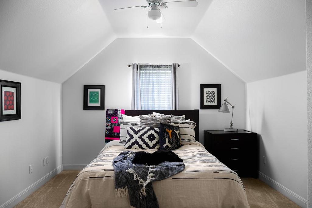 113 Pioneer Passage Bastrop TX 78602