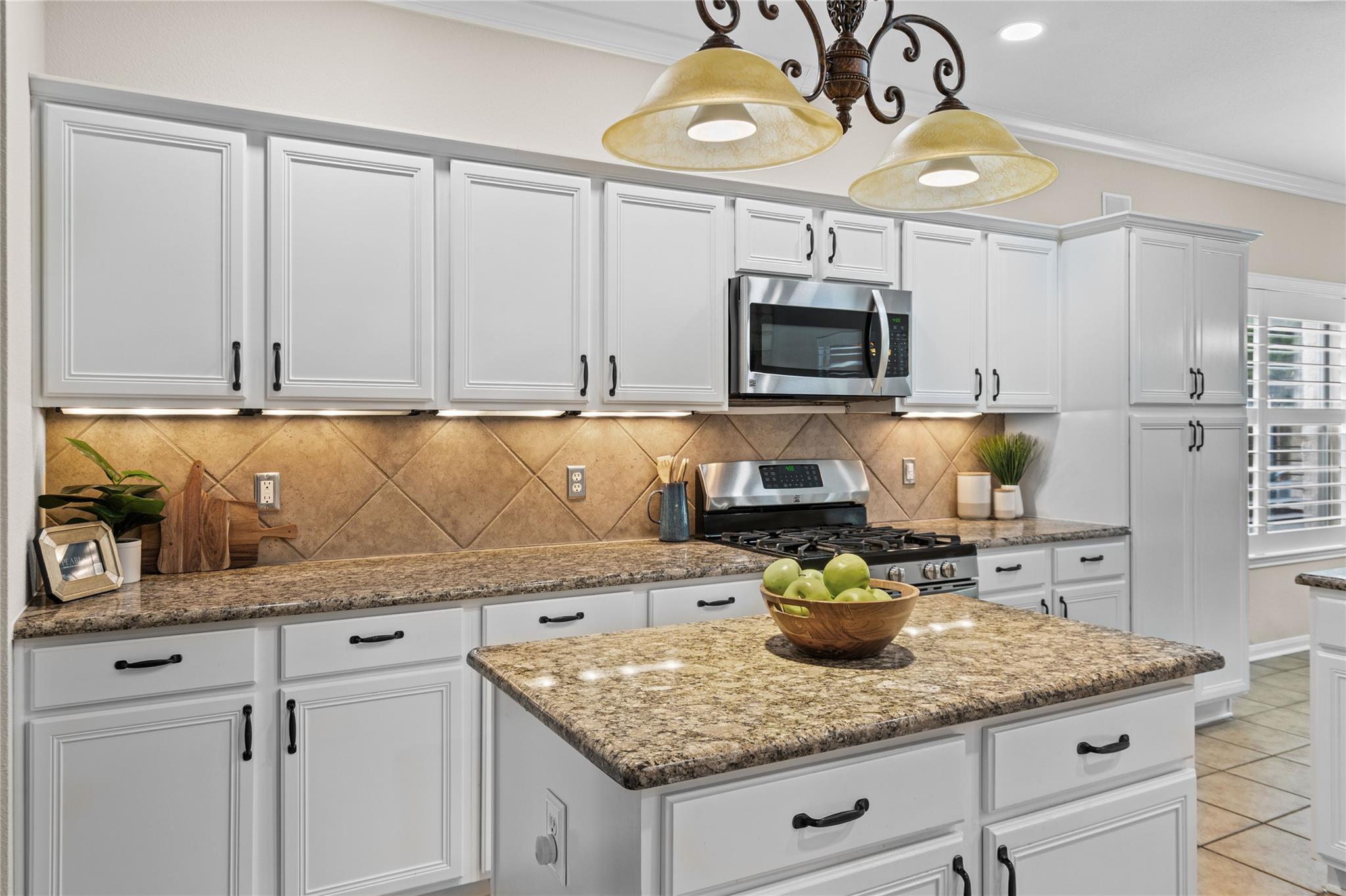 1710 Mira Vista Leander TX 78641