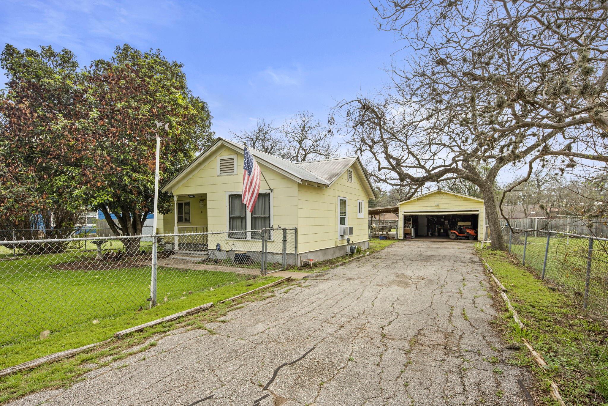 2601 Sweeney Lane Austin TX 78723