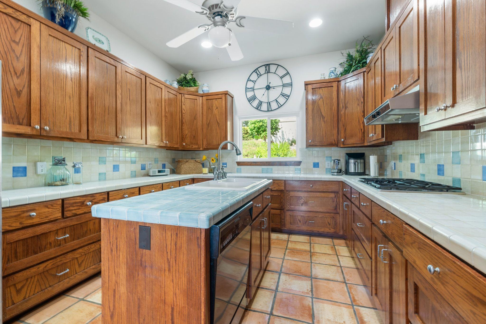 16312 Lake Loop Austin TX 78734
