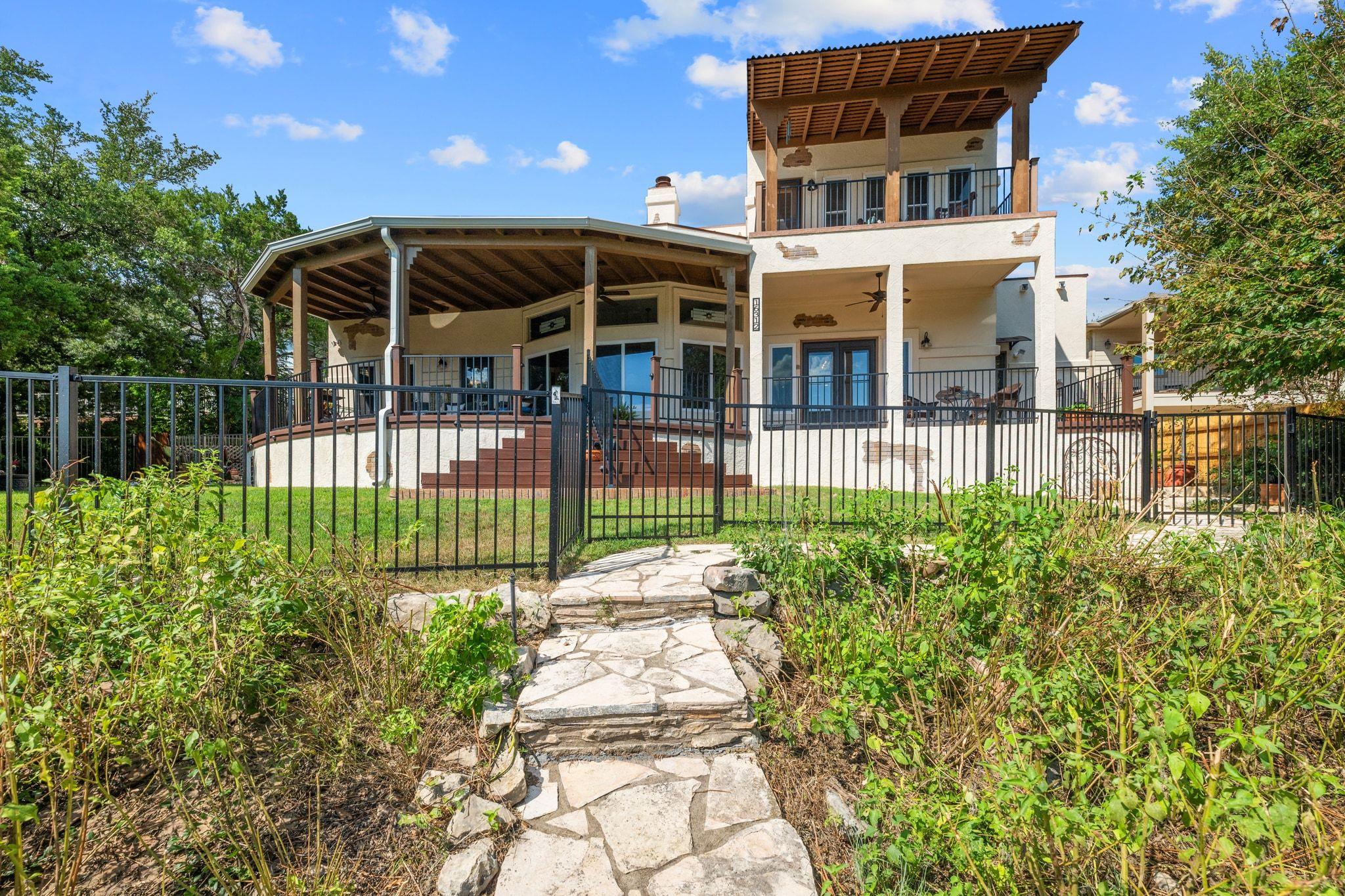 16312 Lake Loop Austin TX 78734