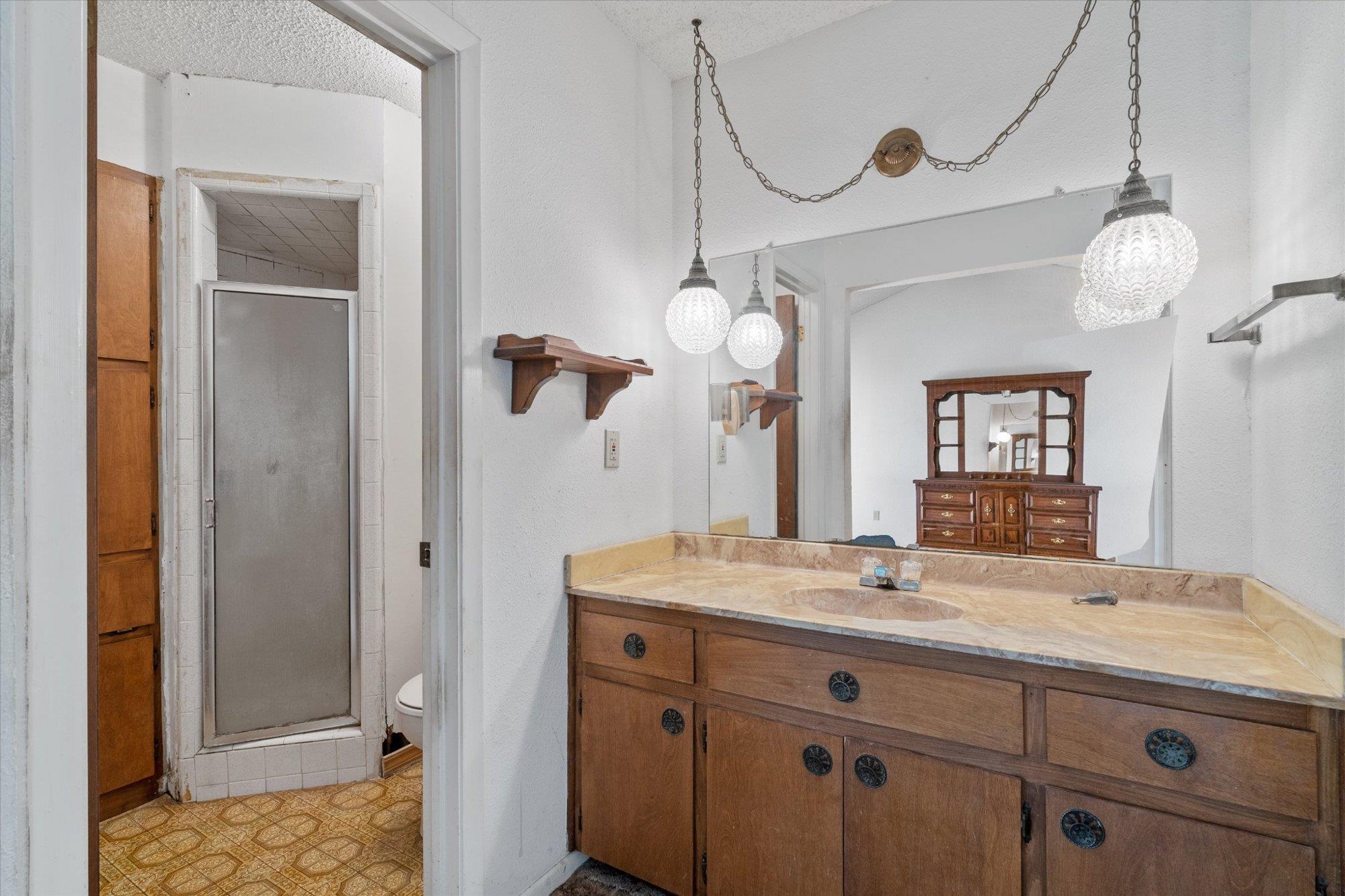 20 County Road 408 Taylor TX 76574