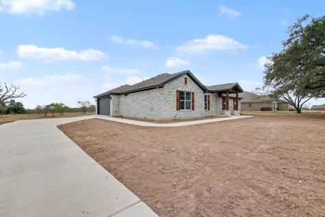 425 County Road 3152 Kempner TX 76539
