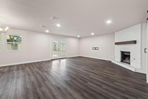 1737 Cricket Hollow Drive Austin TX 78758