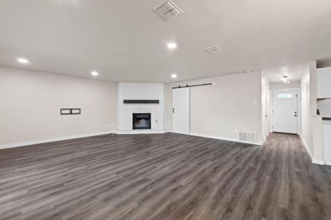 1737 Cricket Hollow Drive Austin TX 78758