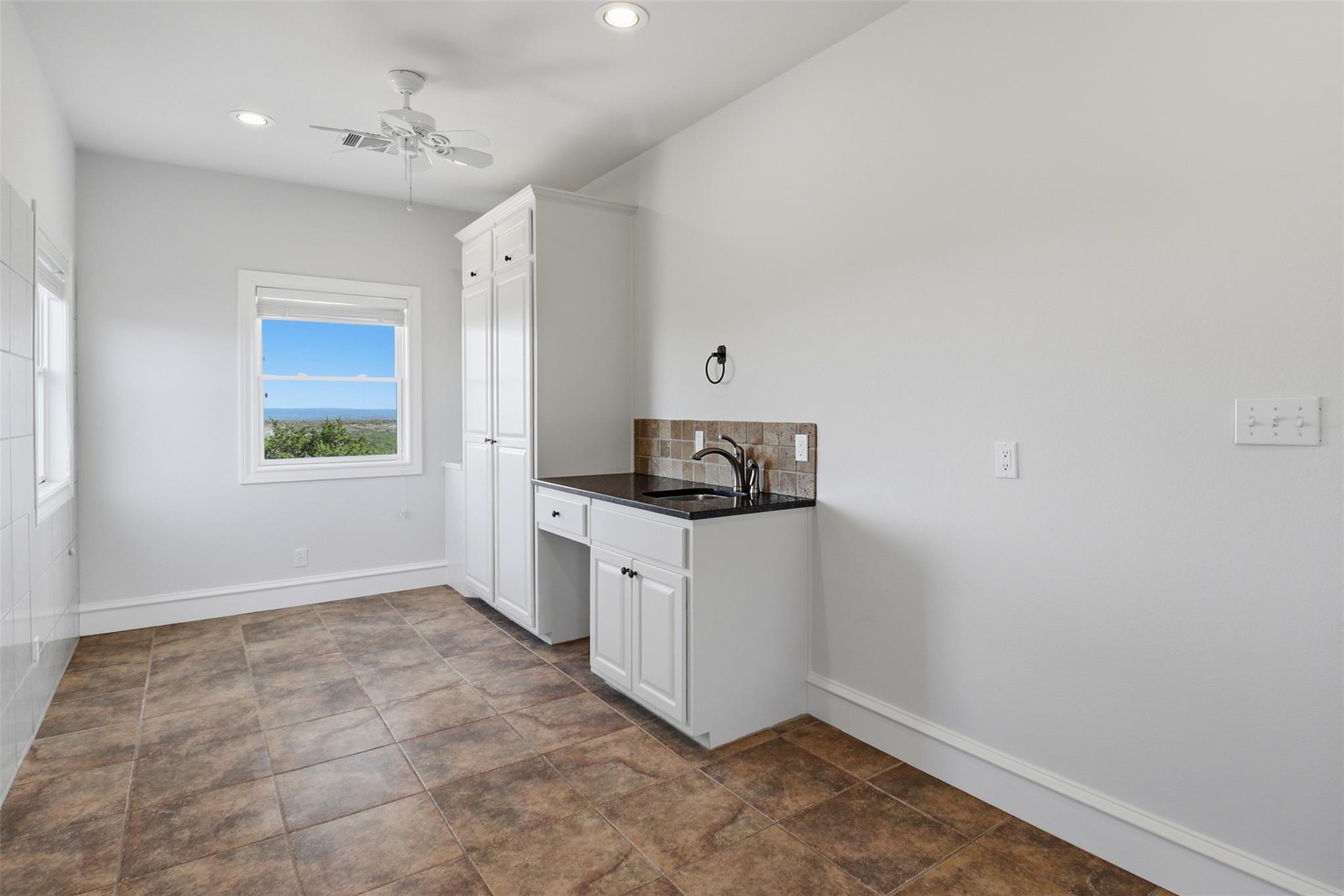 1071 Escalar Drive Buchanan Dam TX 78609