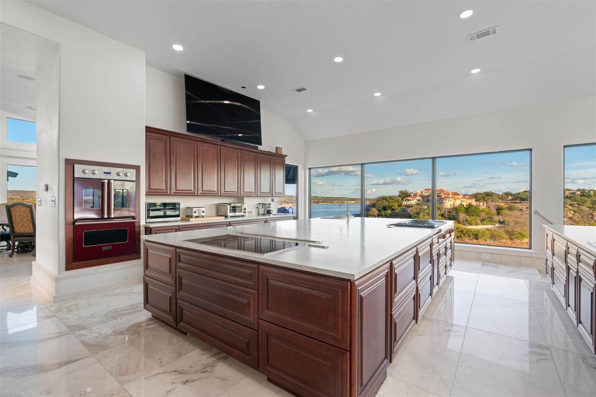 26100 Countryside Drive Spicewood TX 78669
