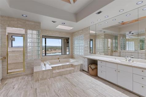 26100 Countryside Drive Spicewood TX 78669