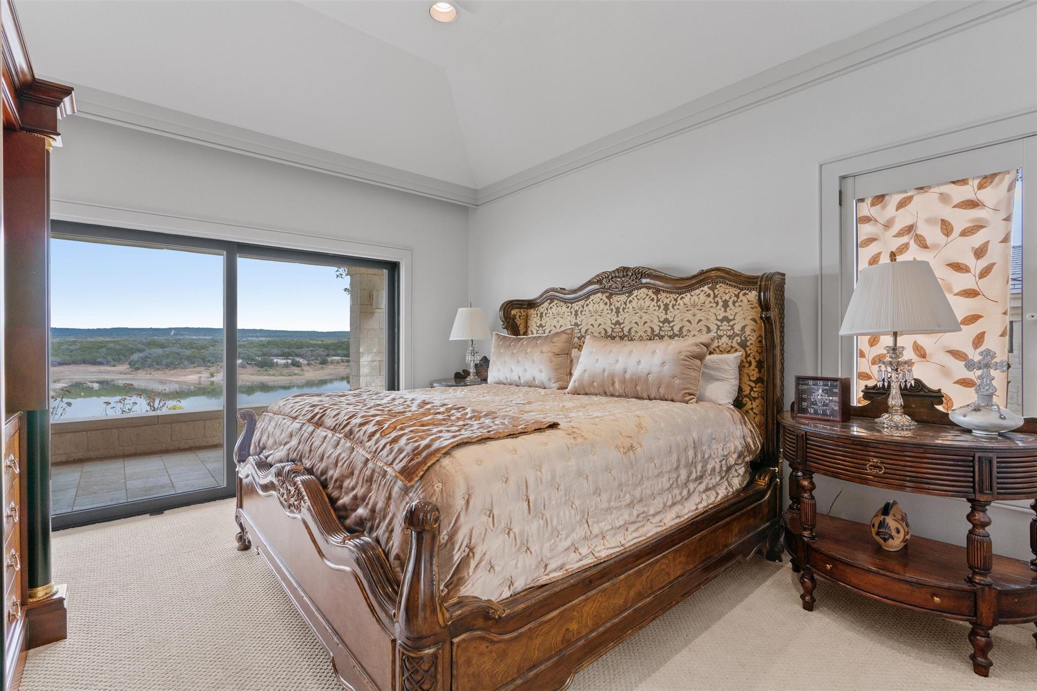 26100 Countryside Drive Spicewood TX 78669
