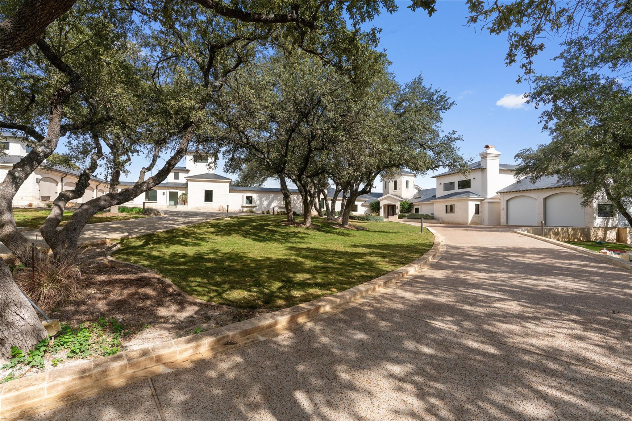 26100 Countryside Drive Spicewood TX 78669