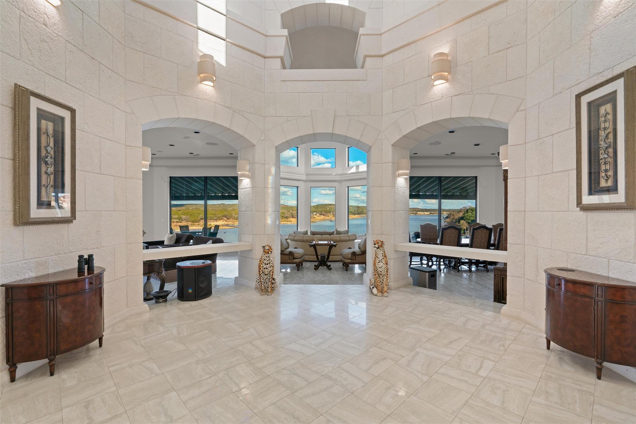 26100 Countryside Drive Spicewood TX 78669