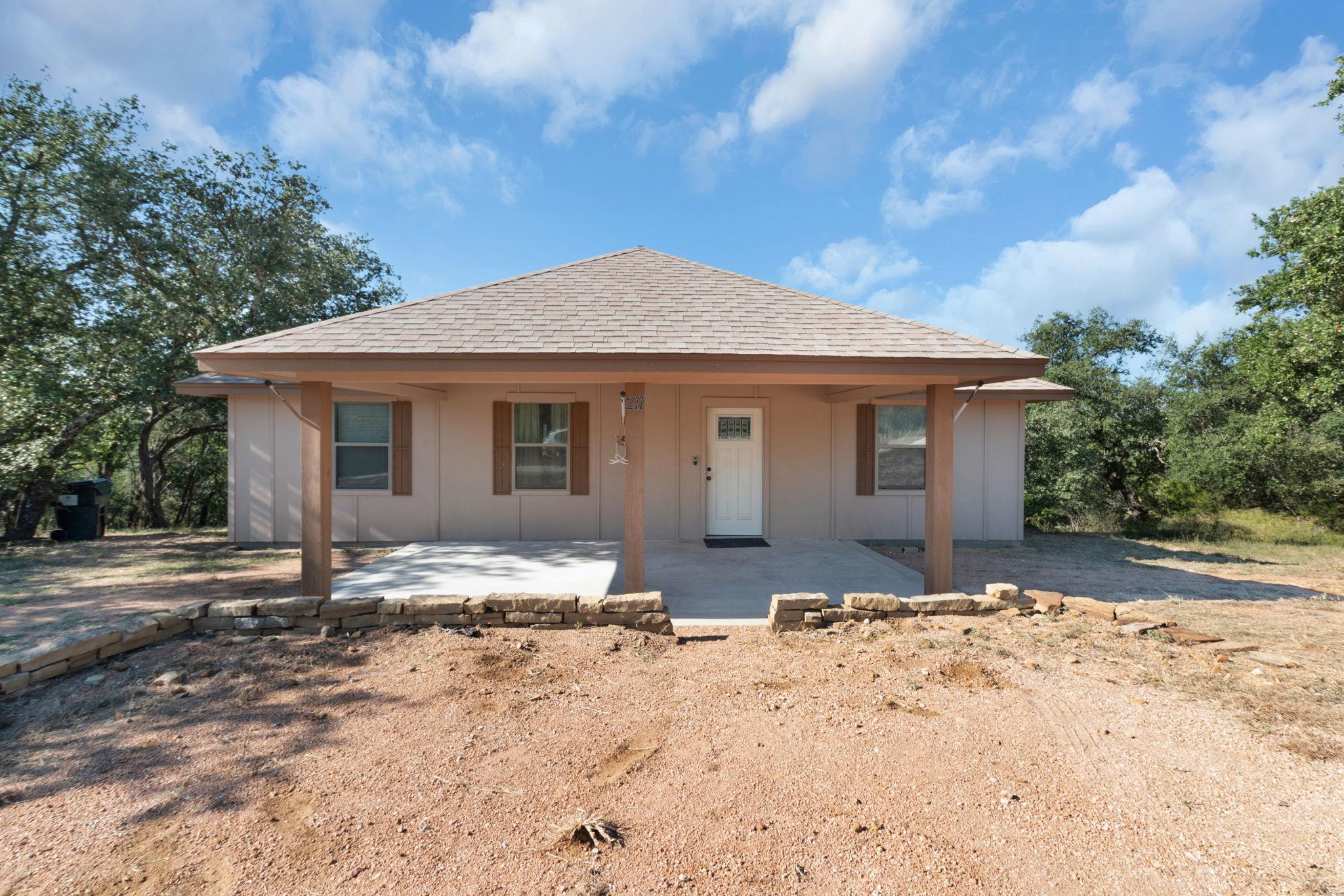 211 Crestview Burnet TX 78611