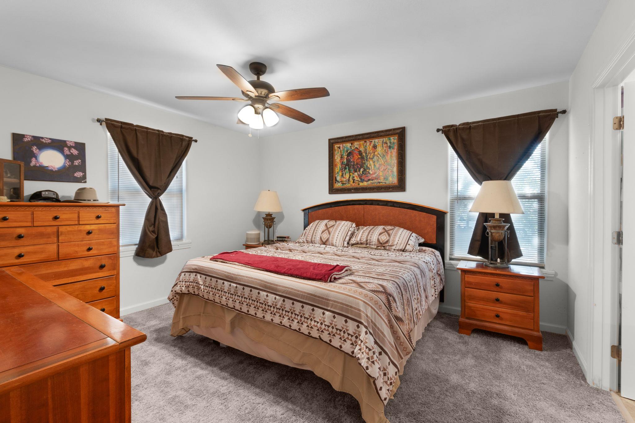 211 Crestview Burnet TX 78611