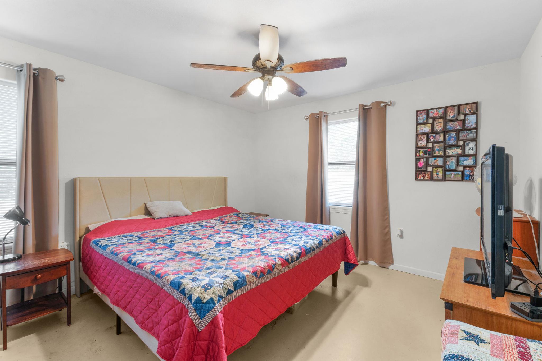 211 Crestview Burnet TX 78611