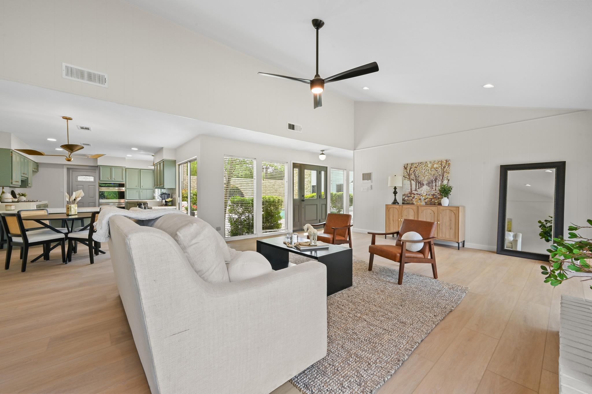 Lakeway TX, 926 Lakeway Drive
