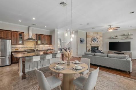 151 Swallowtail Drive Austin TX 78737