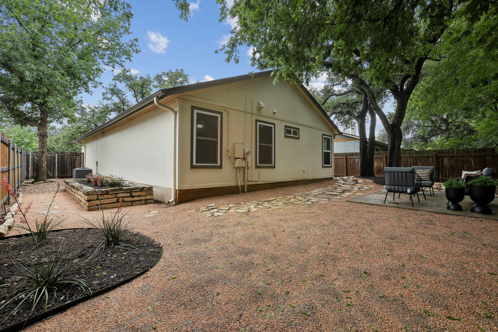5804 Avery Island Avenue Austin TX 78727