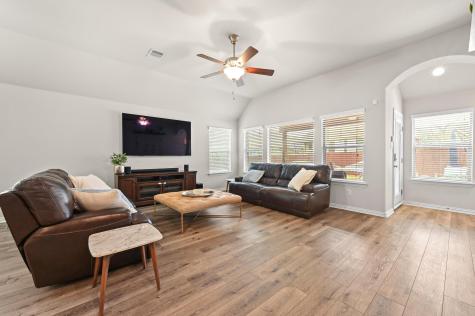 546 Hot Springs Valley Buda TX 78610