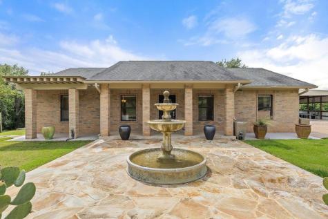 12135 Fitzhugh Road Austin TX 78736