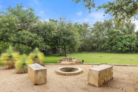 12135 Fitzhugh Road Austin TX 78736