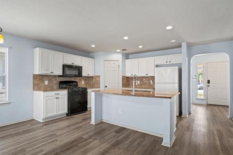 510 Red Tails Drive NE Austin TX 78725