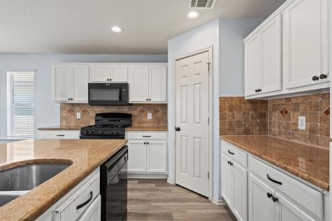510 Red Tails Drive NE Austin TX 78725