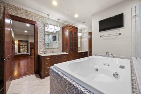 1242 S Austin Avenue Georgetown TX 78626