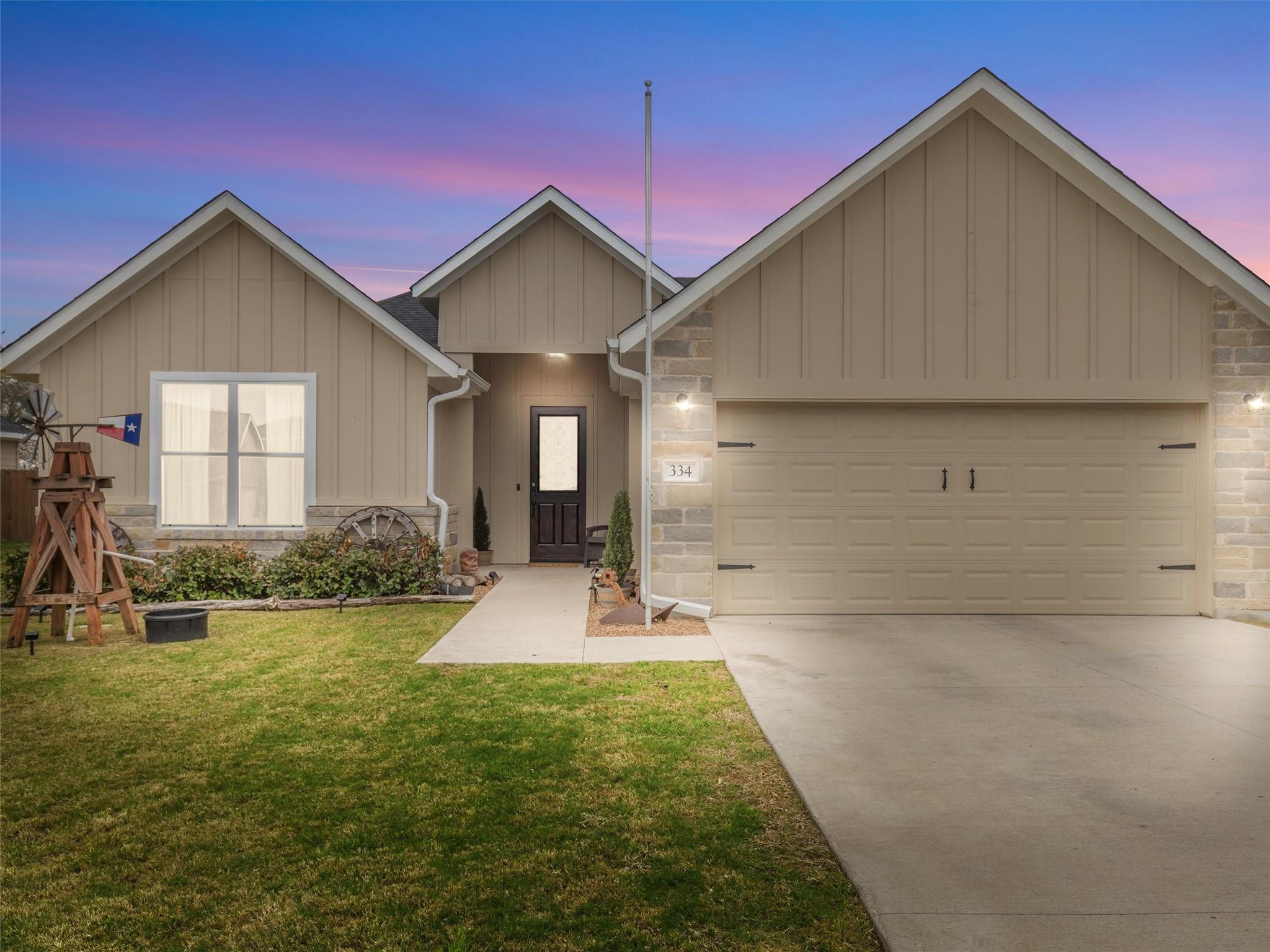 334 Webb Street Smithville TX 78957