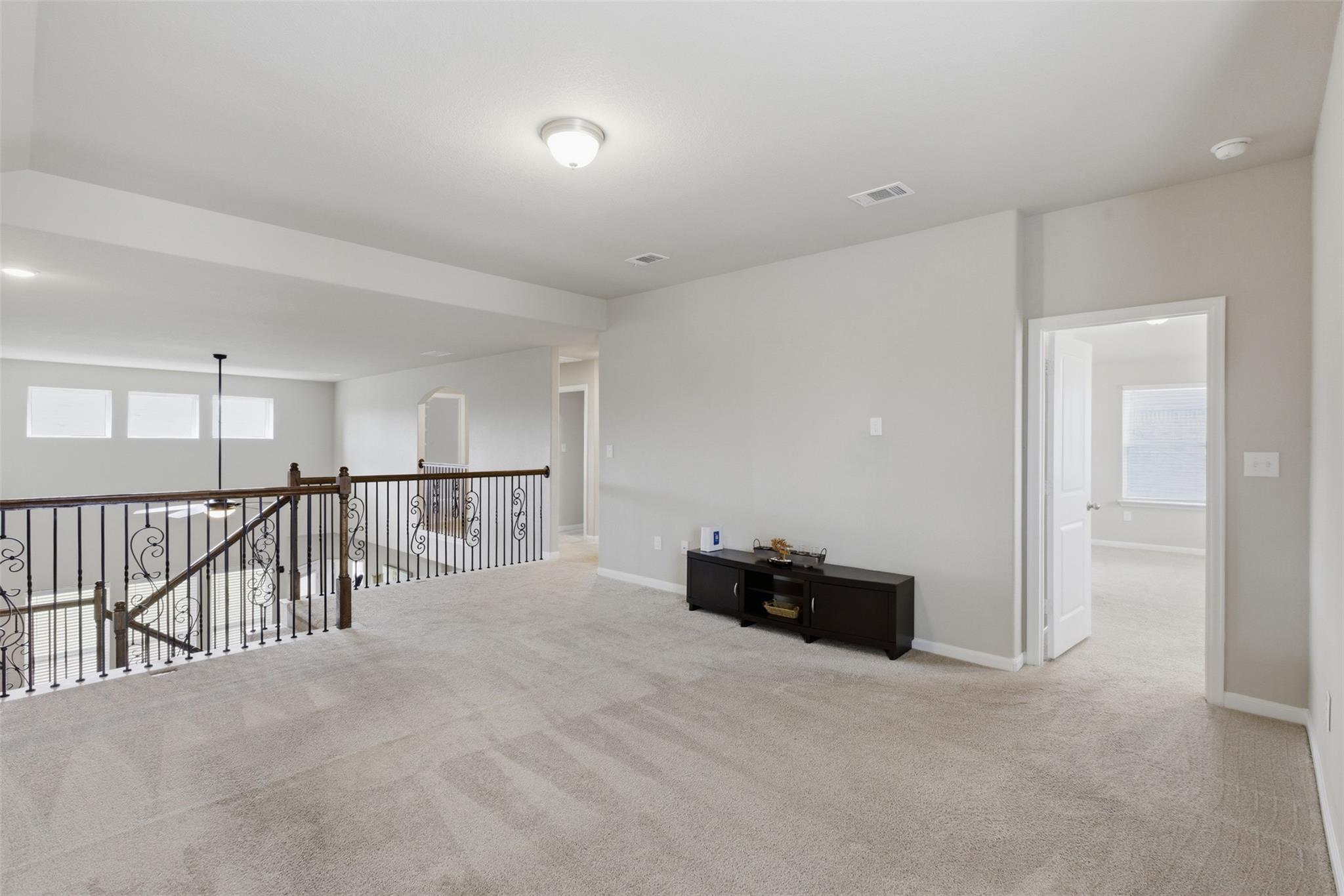 483 Algaroba Loop Buda TX 78610