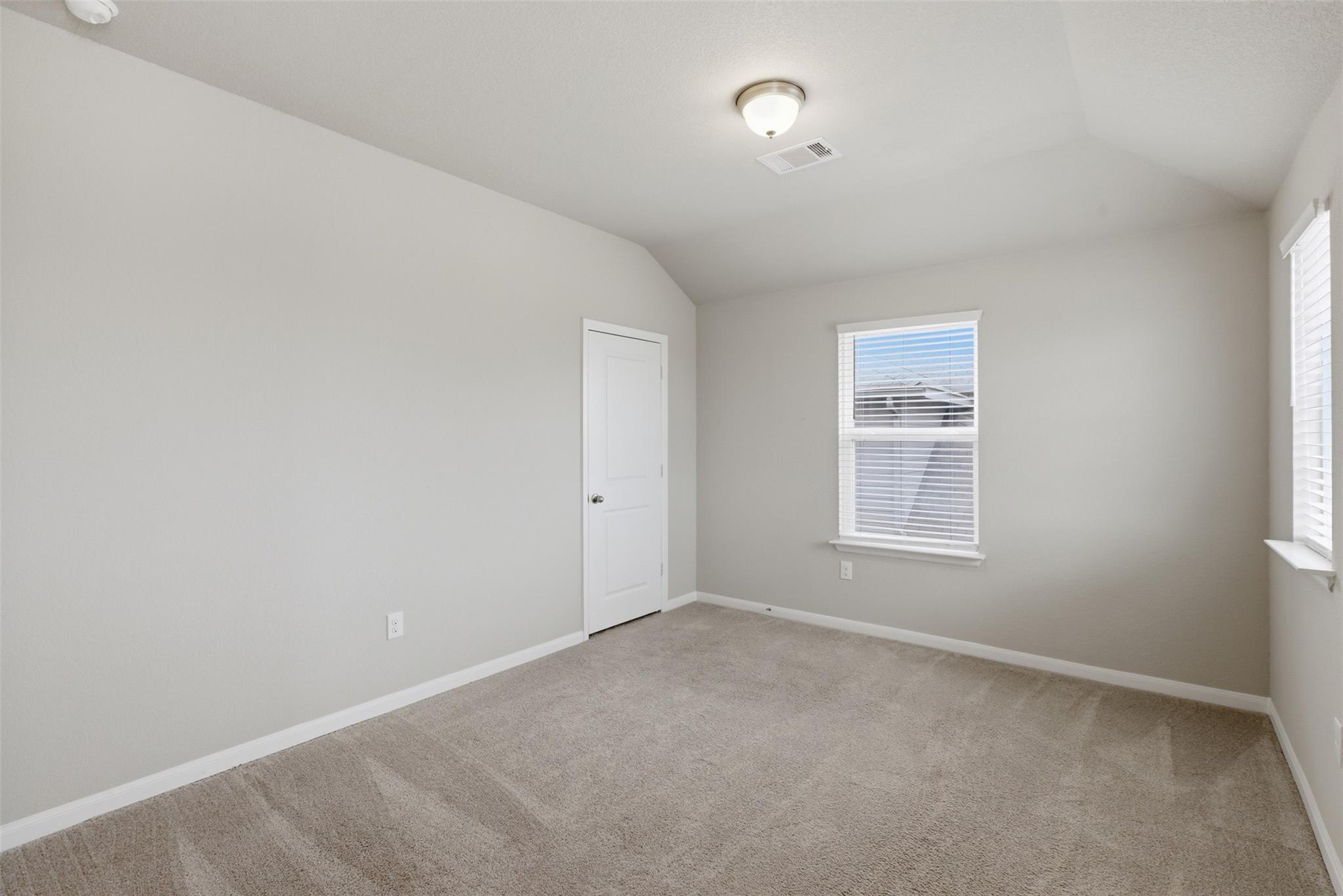 483 Algaroba Loop Buda TX 78610