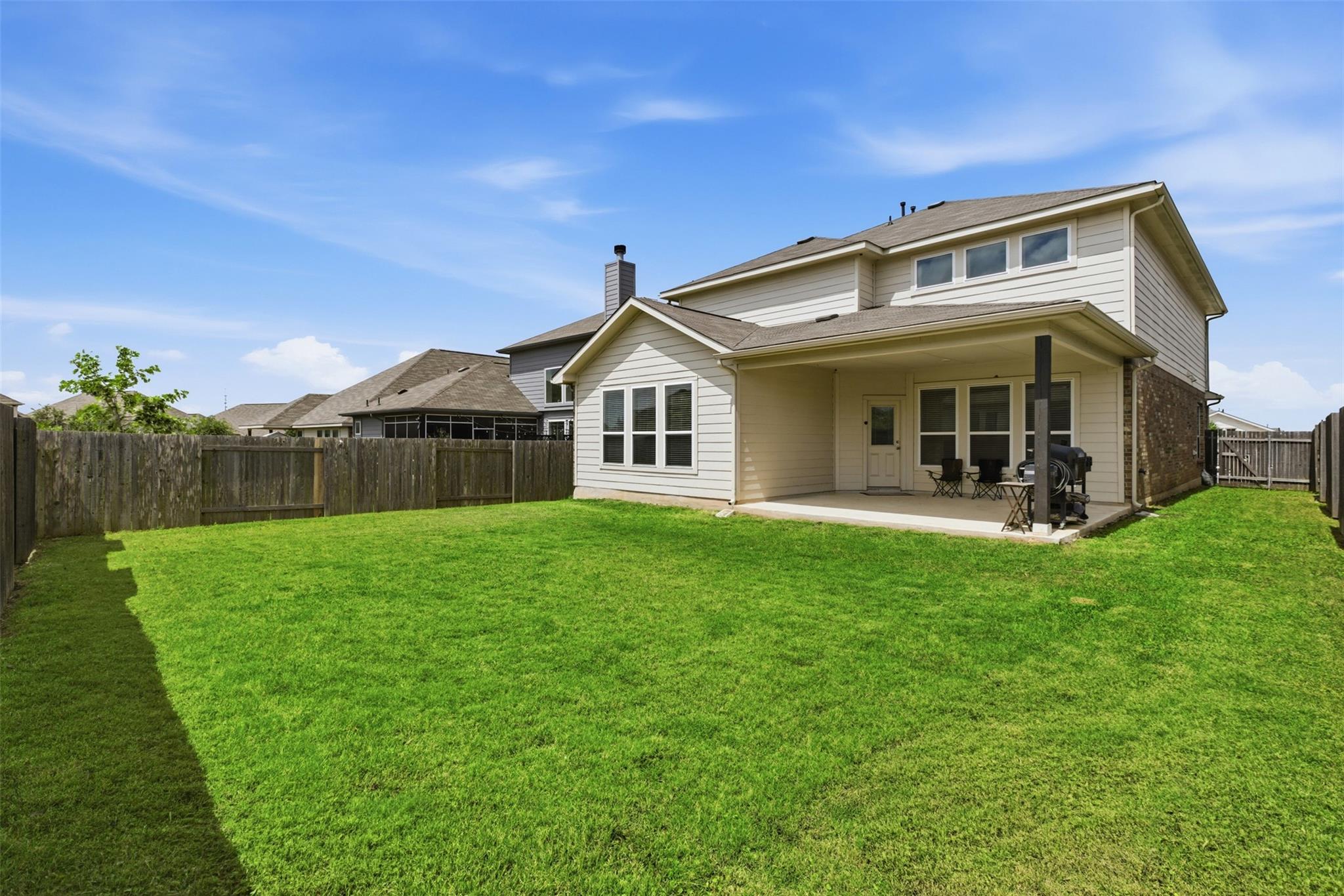 483 Algaroba Loop Buda TX 78610