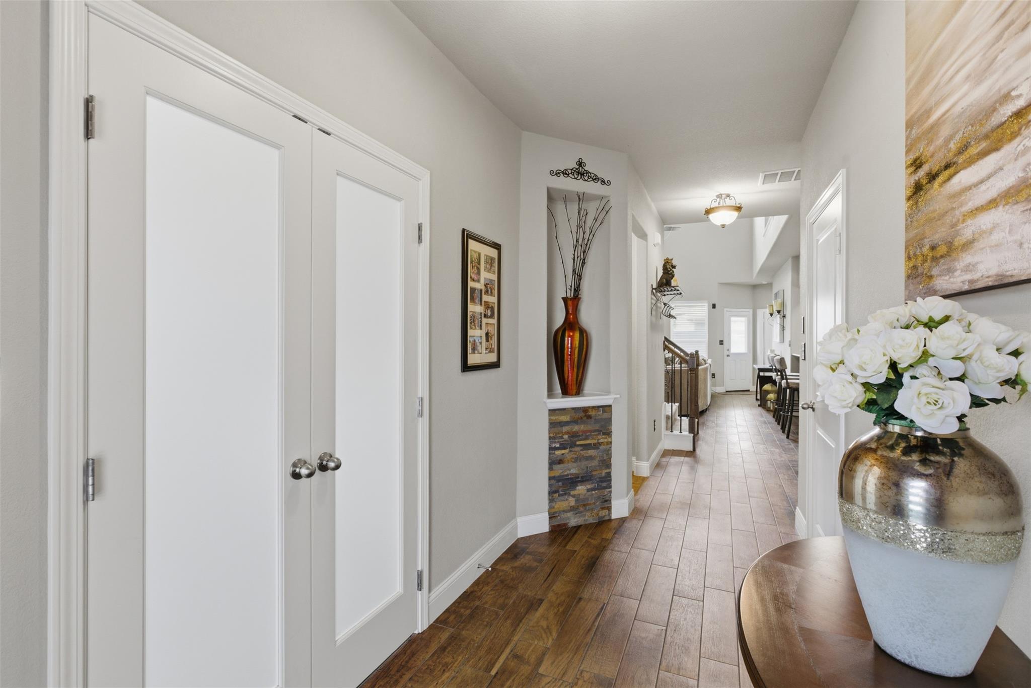 483 Algaroba Loop Buda TX 78610