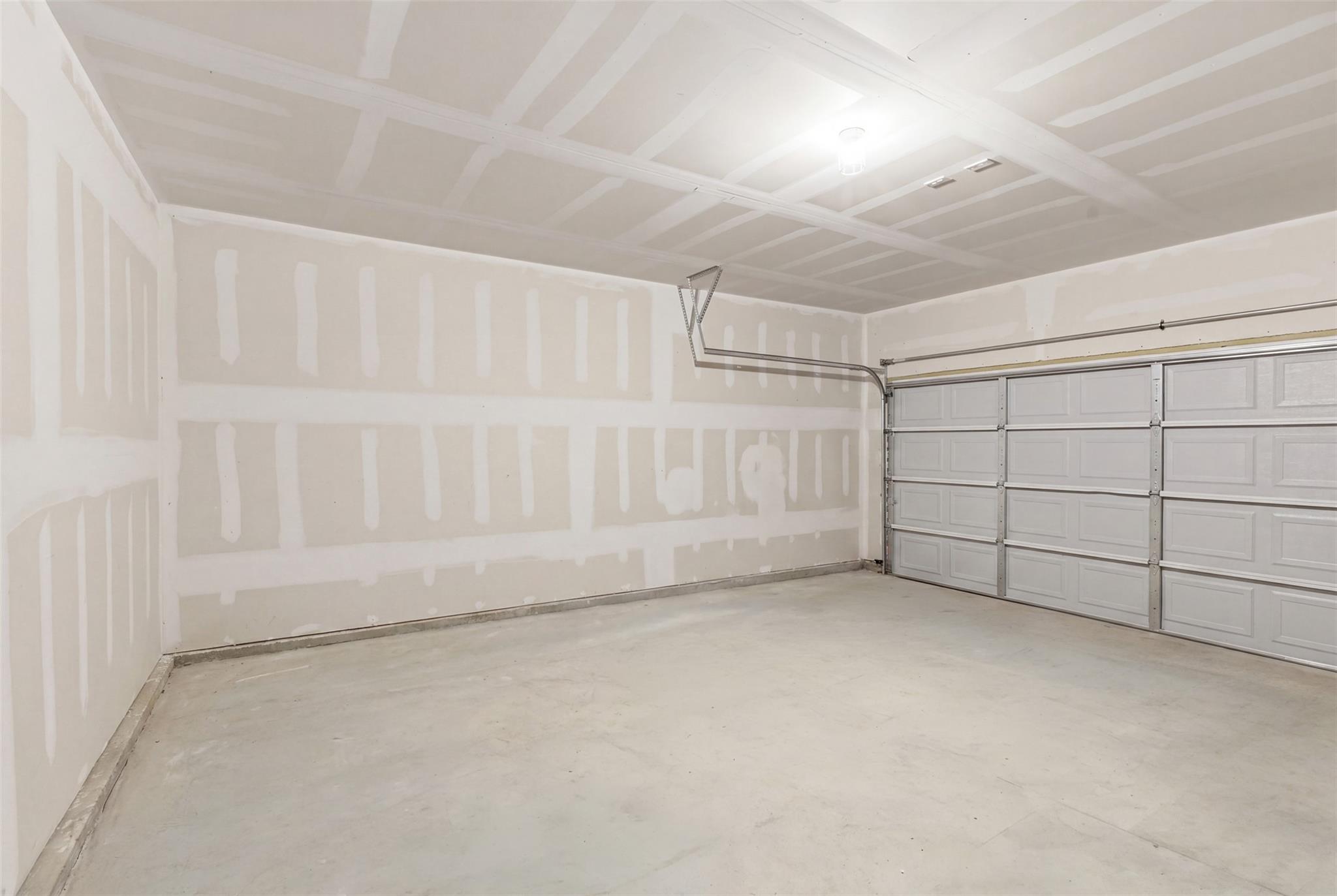 483 Algaroba Loop Buda TX 78610