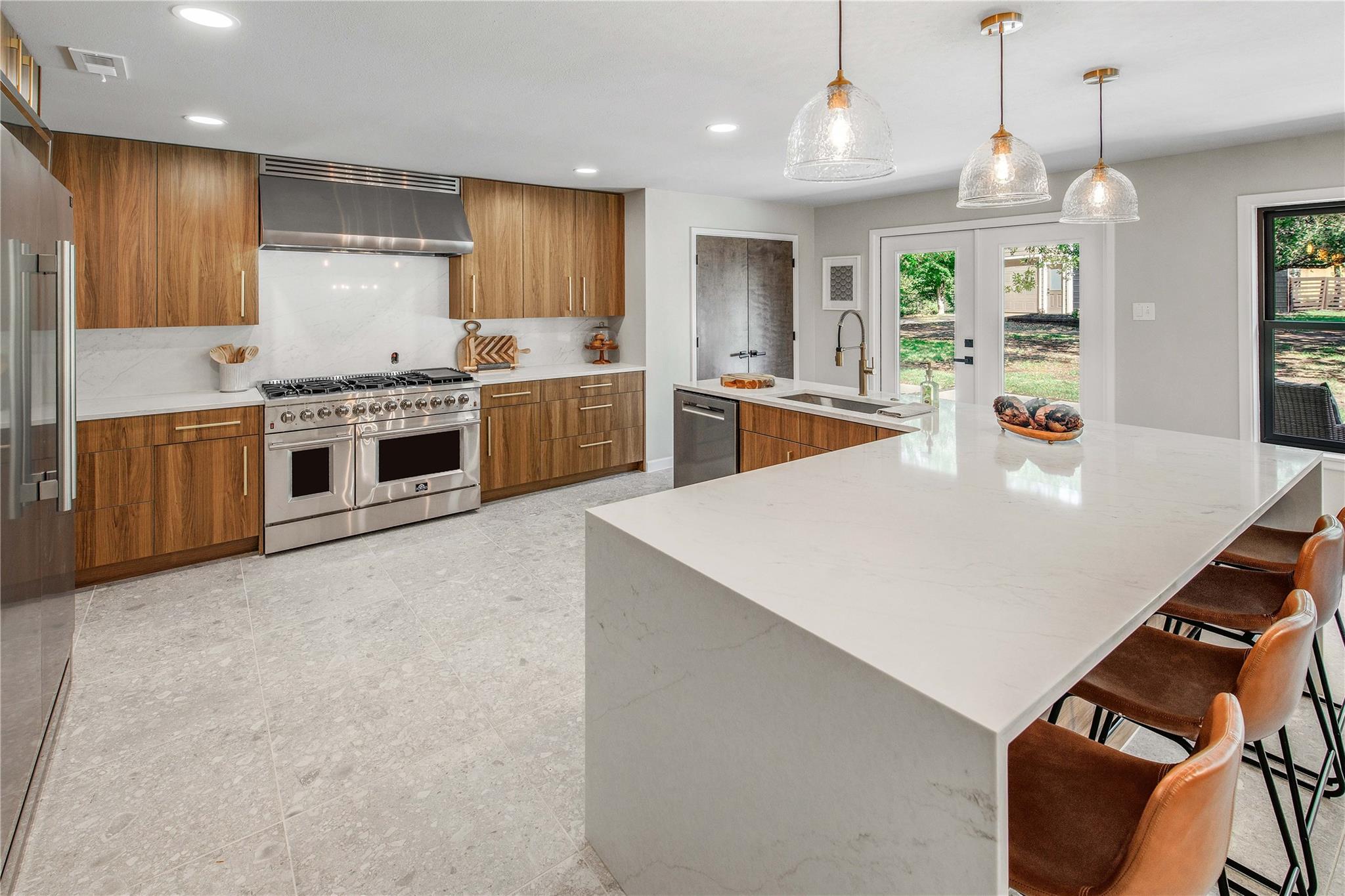 743 S Rosemary Drive Bryan TX 77802