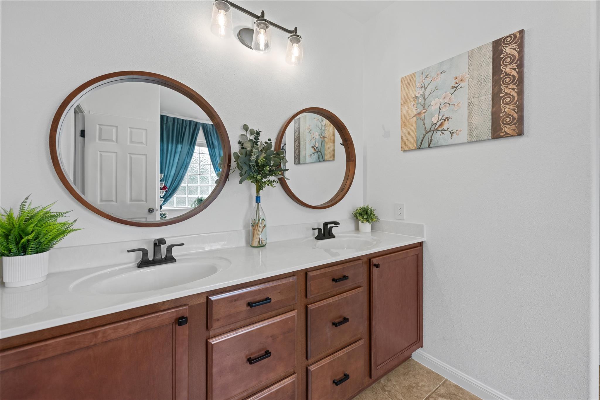 112 Hobby Horse Liberty Hill TX 78642