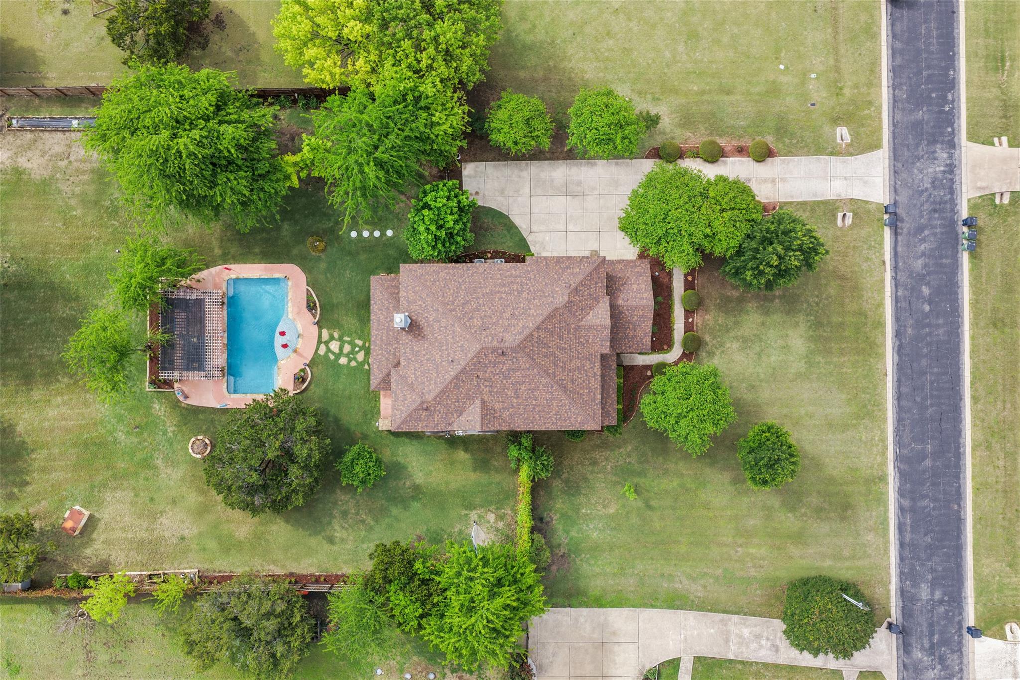 112 Hobby Horse Liberty Hill TX 78642
