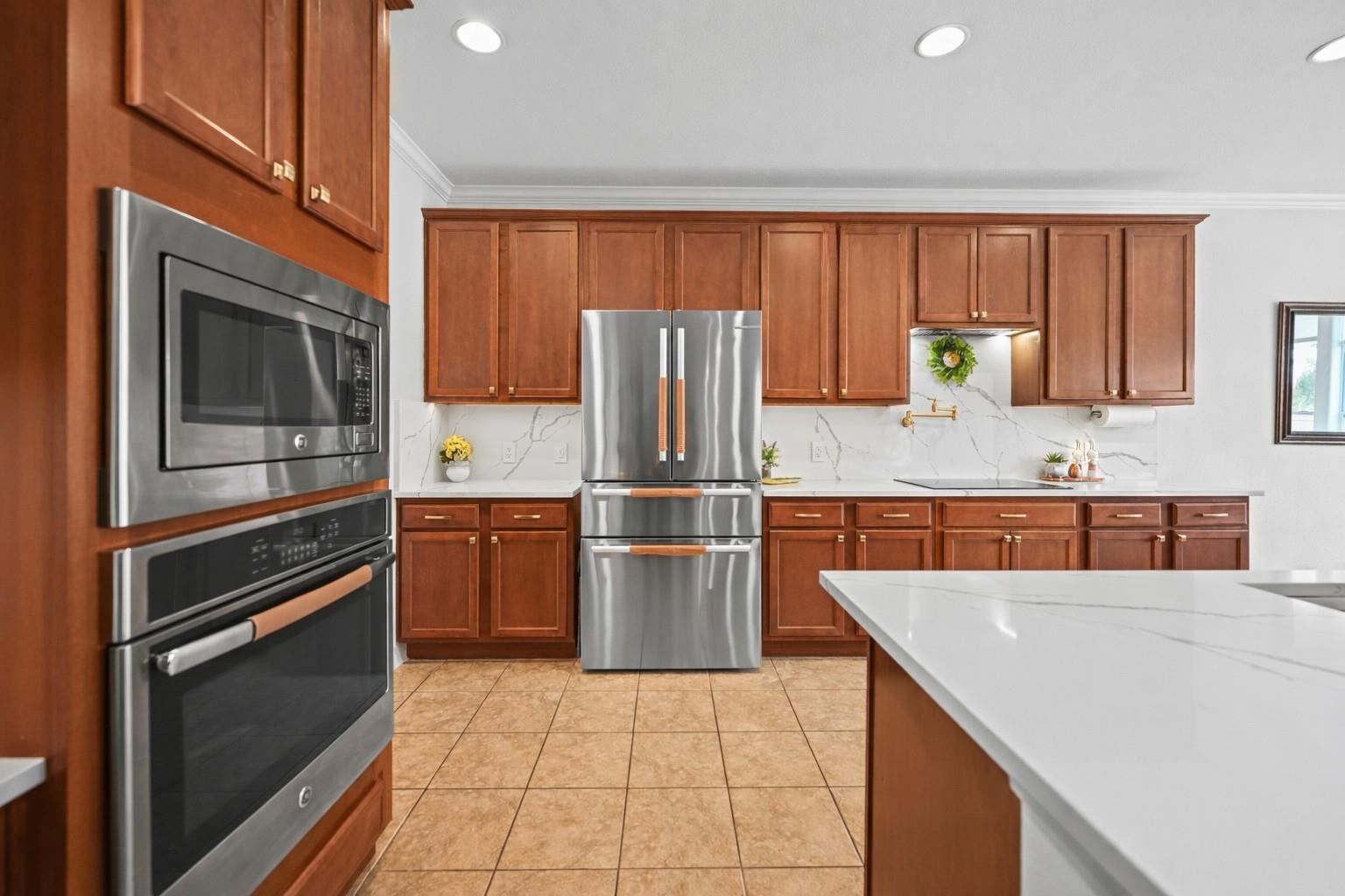 112 Hobby Horse Liberty Hill TX 78642
