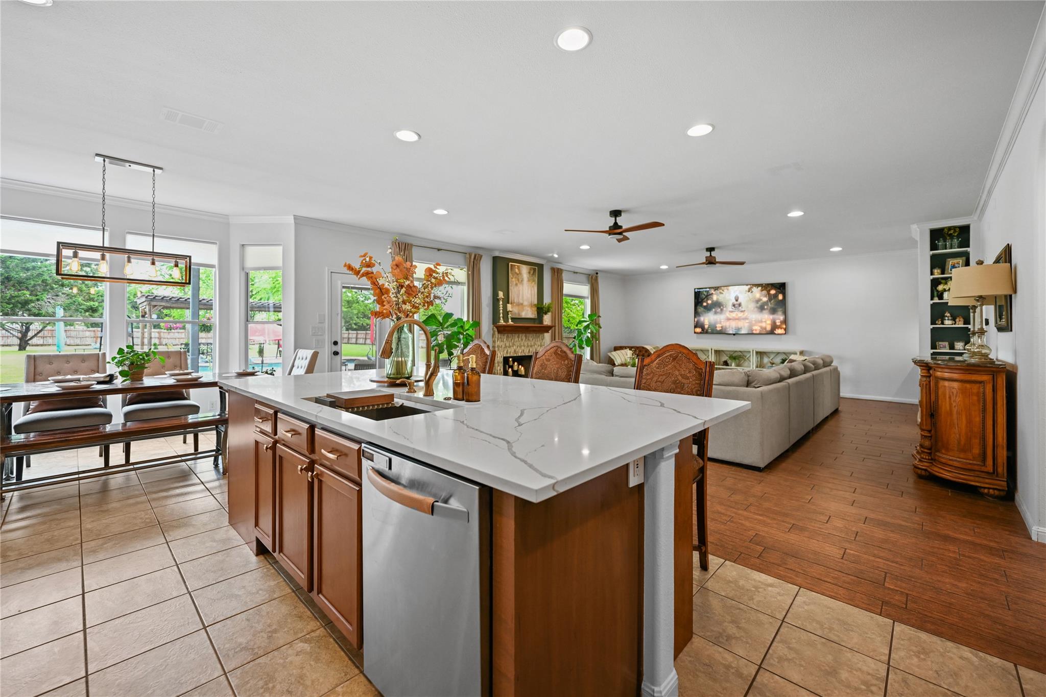 112 Hobby Horse Liberty Hill TX 78642