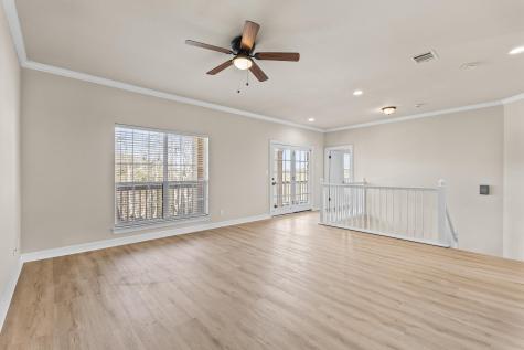 5901 Round Table Cove Austin TX 78746