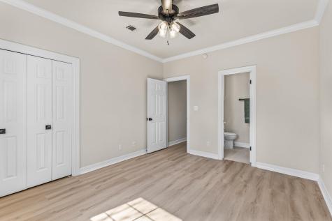 5901 Round Table Cove Austin TX 78746