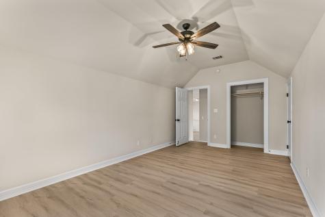 5901 Round Table Cove Austin TX 78746