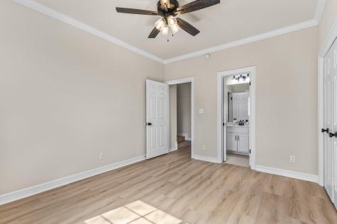 5901 Round Table Cove Austin TX 78746