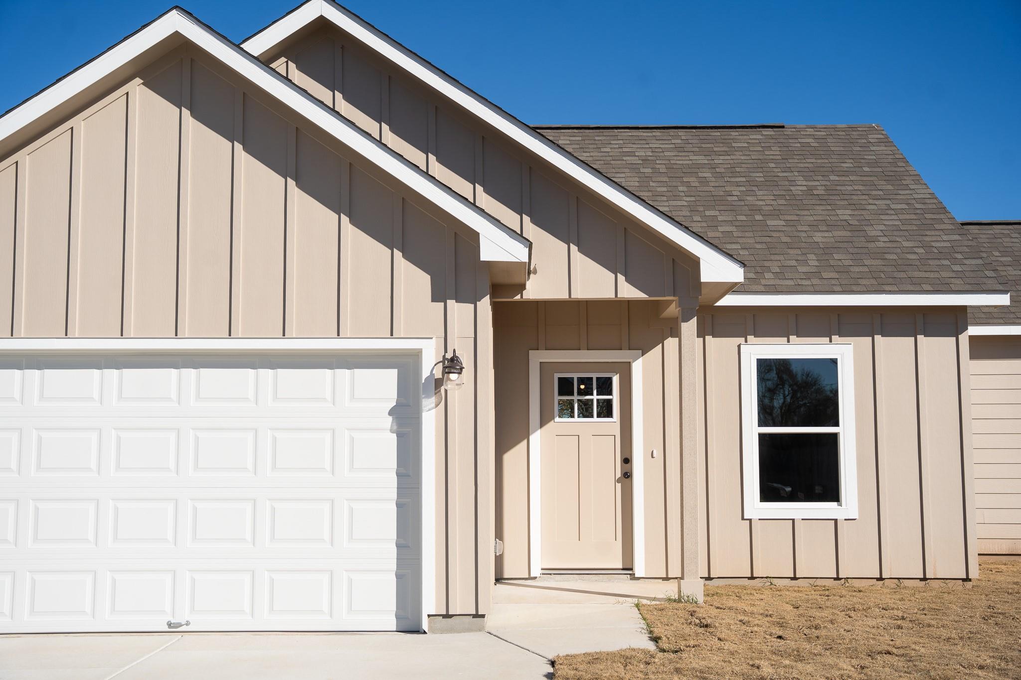 302 String Prairie Way Smithville TX 78957