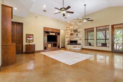 110 County Road 261 Georgetown TX 78633